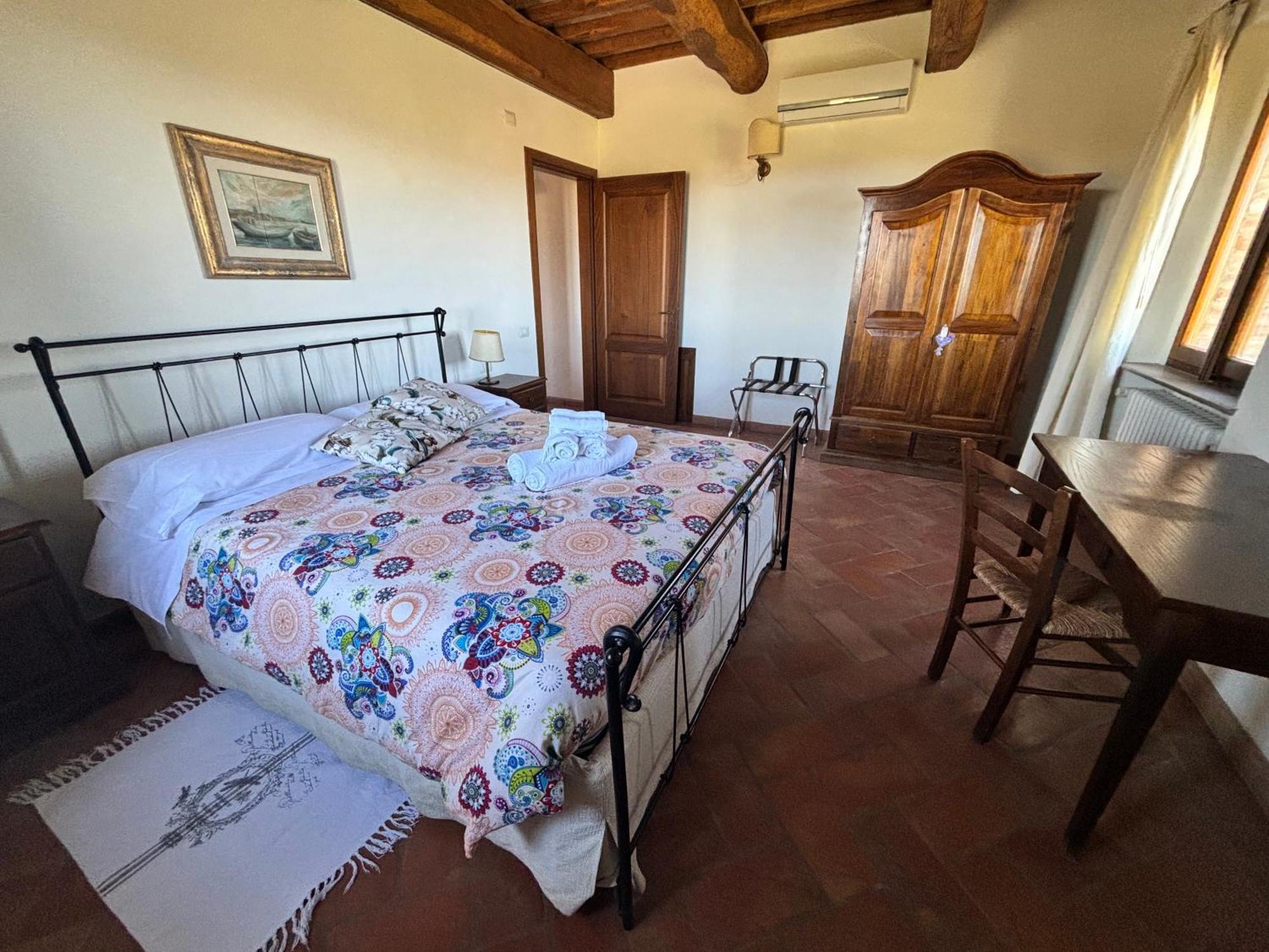 Agriturismo Podere Marcampo 渥尔特拉 外观 照片